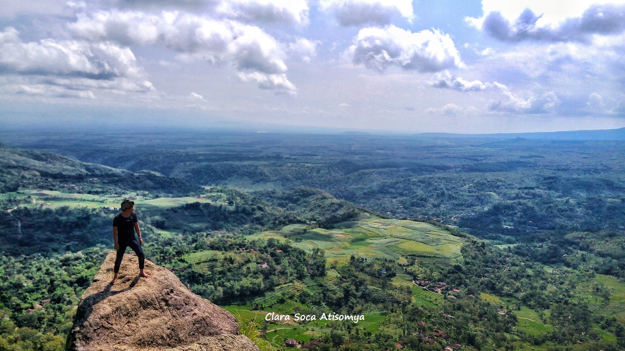 TAHUKAH TRIPPERS DI MANA SIH GUNUNG BEDES?