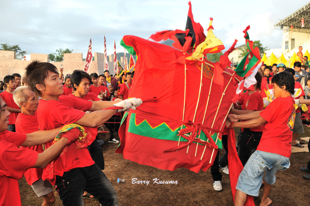 PANDUAN NONTON CAP GO MEH DI SINGKAWANG