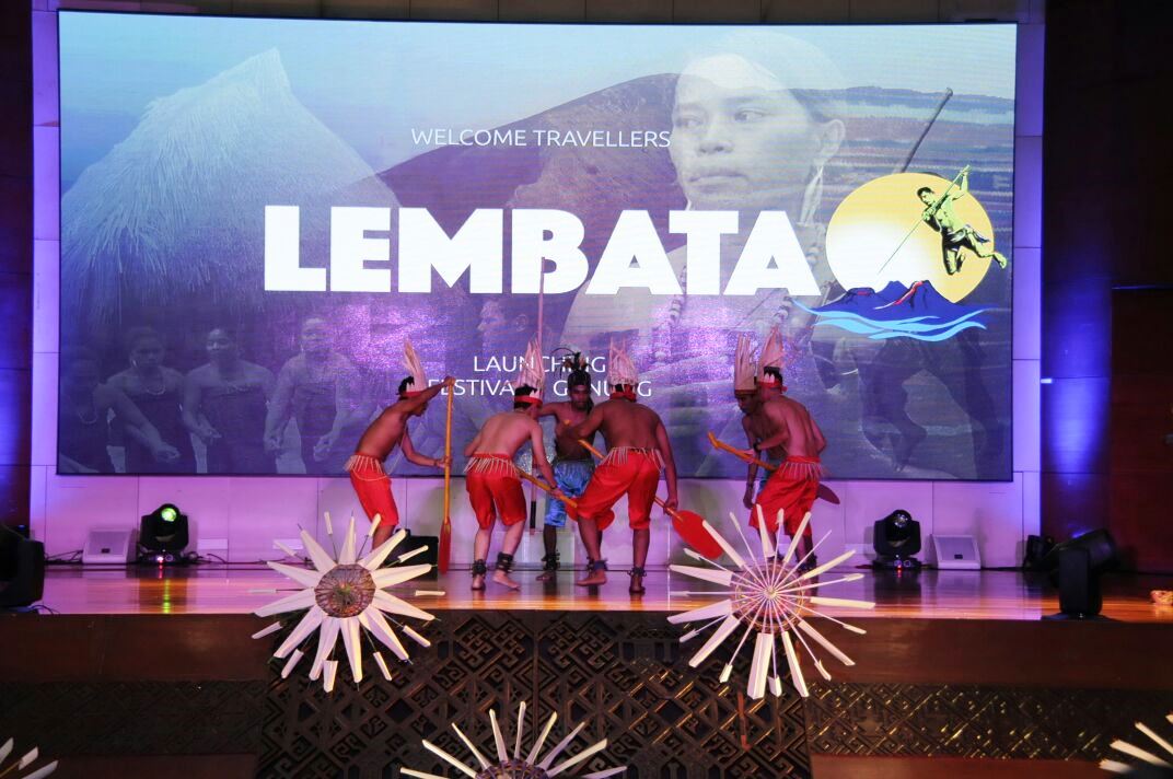 KABUPATEN LEMBATA LUNCURKAN FESTIVAL 3 GUNUNG