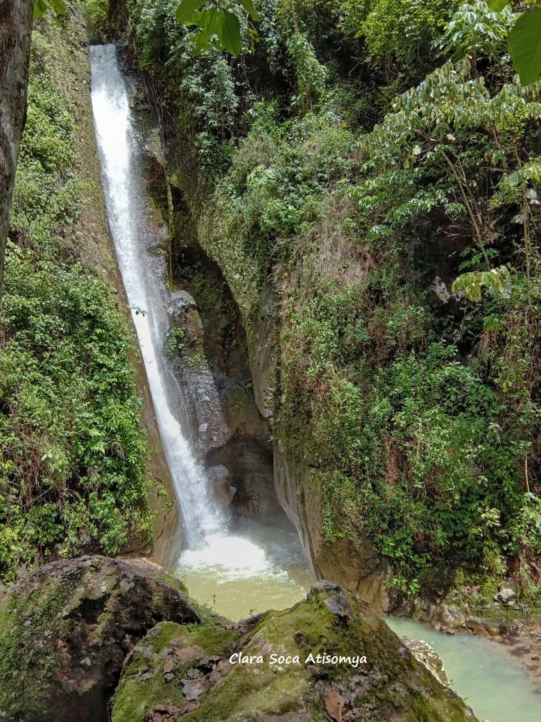 SILUWOK, AIR TERJUN PERAWAN DI LERENG MENOREH