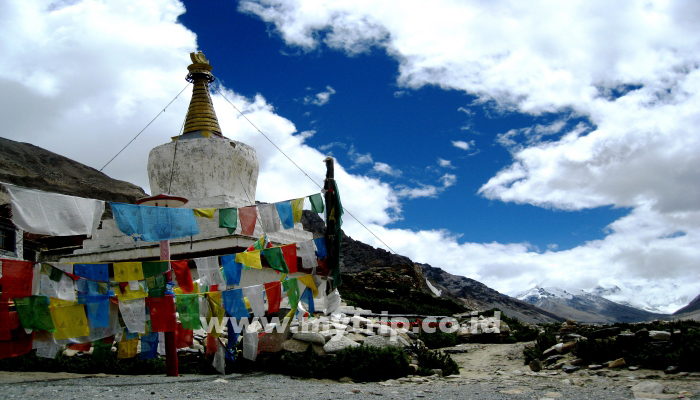 FAKTA UNIK TIBET: MITOS WANITA MENIKAH & CELEMEK (Bagian 2)