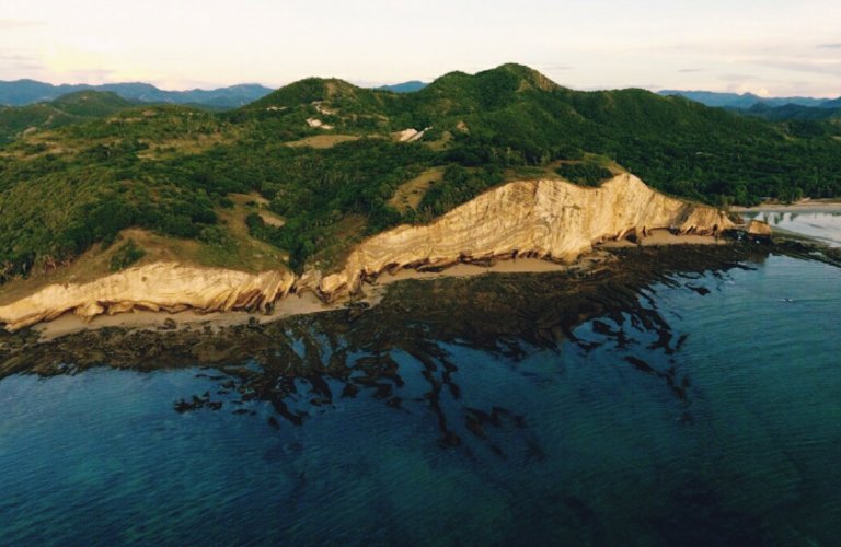 SUMBA DALAM JANGKAUAN PARIWISATA