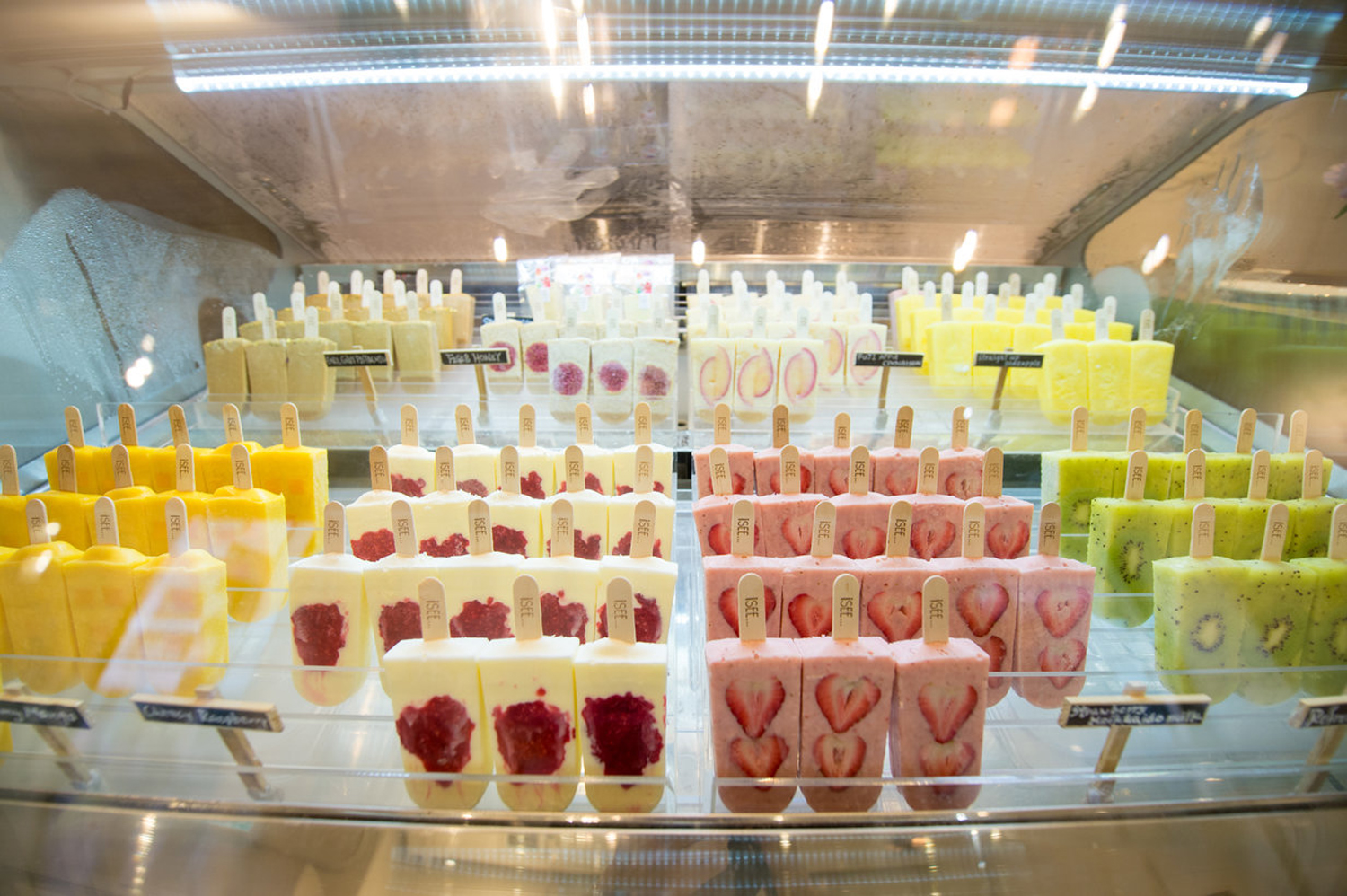 4 PILIHAN ES KRIM DI HONG KONG