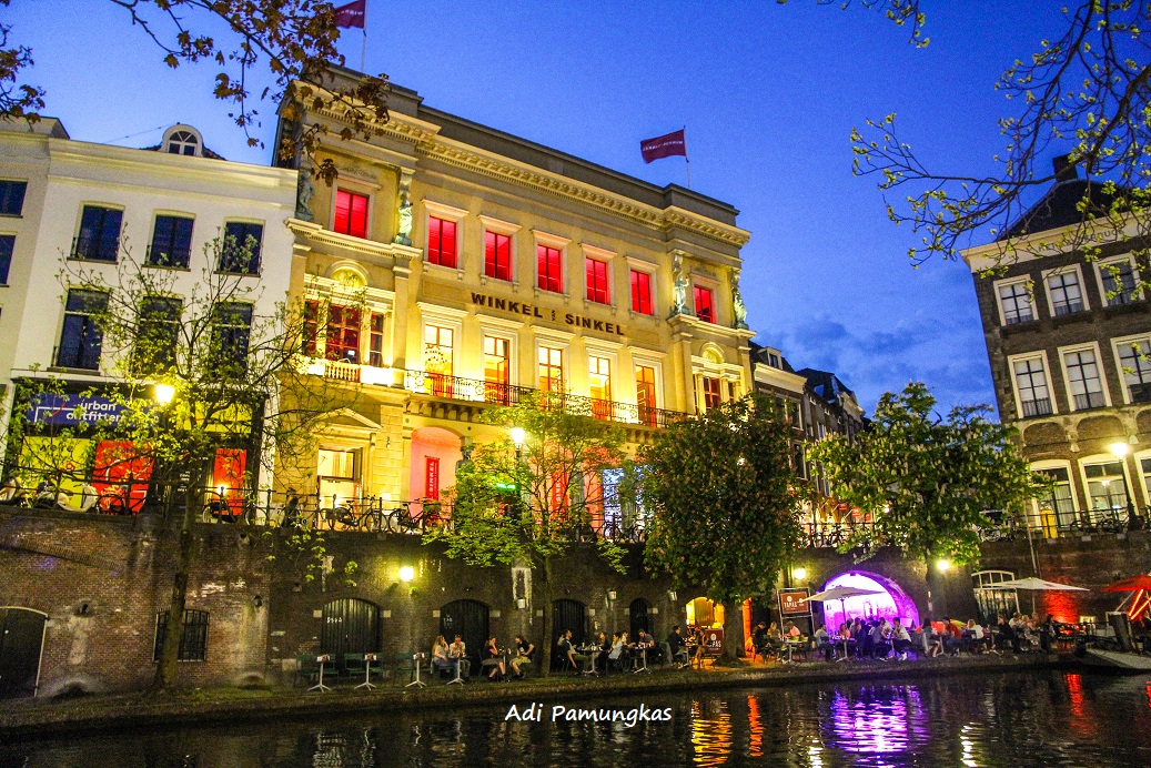 KALAU KE UTRECHT JANGAN LUPA BERWISATA KANAL YA...