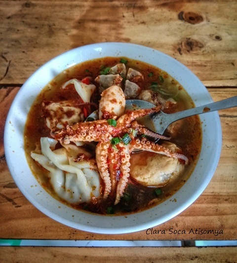 BERANI COBA BAKSO GURITA KHAS GRESIK?