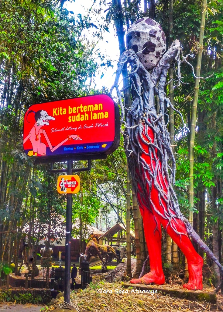 SSTTT... BANYAK SPOT SELFIE DI OMAH PETROEK DI LERENG MERAPI