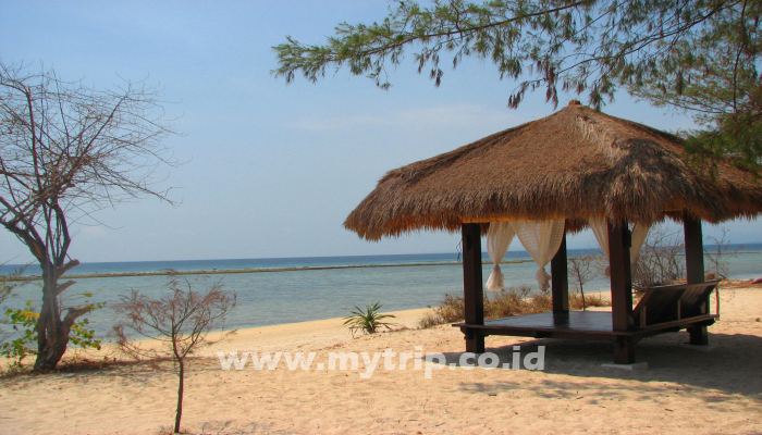 ITINERARY ISLAND HOPPING 3 GILI & BEACH HOPPING DI LOMBOK 4 HARI