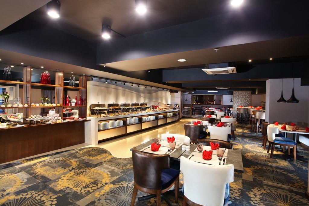 BERBUKA PUASA SEPUASNYA ALA SWISS-BELRESIDENCES RASUNA EPICENTRUM