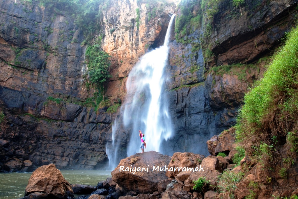 Objek Wisata Di Geopark Ciletuh