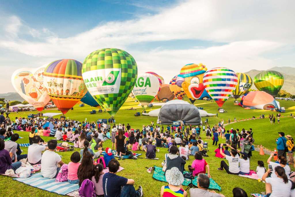 SEMARAKNYA LANGIT TAIWAN SAAT BALLOON FESTIVAL
