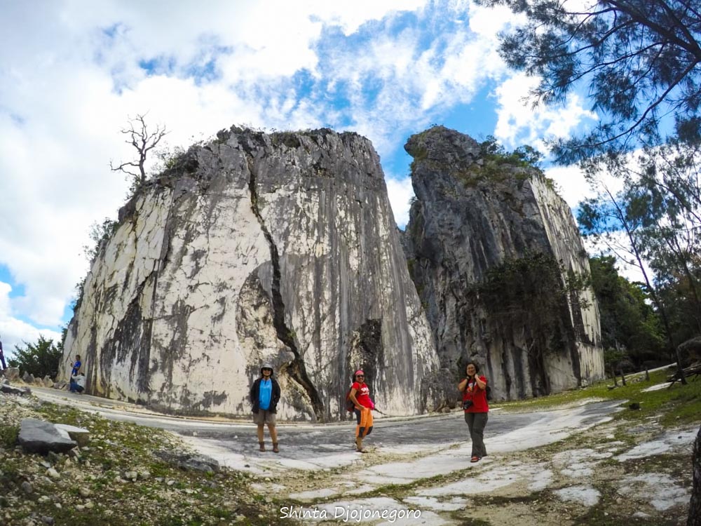 HARUS LAKUKAN APA UNTUK MEMPERCEPAT PEMULIHAN PARIWISATA? BERBENAH? TAMBAH FASILITAS? PERKETAT PROTOKOL KESEHATAN?