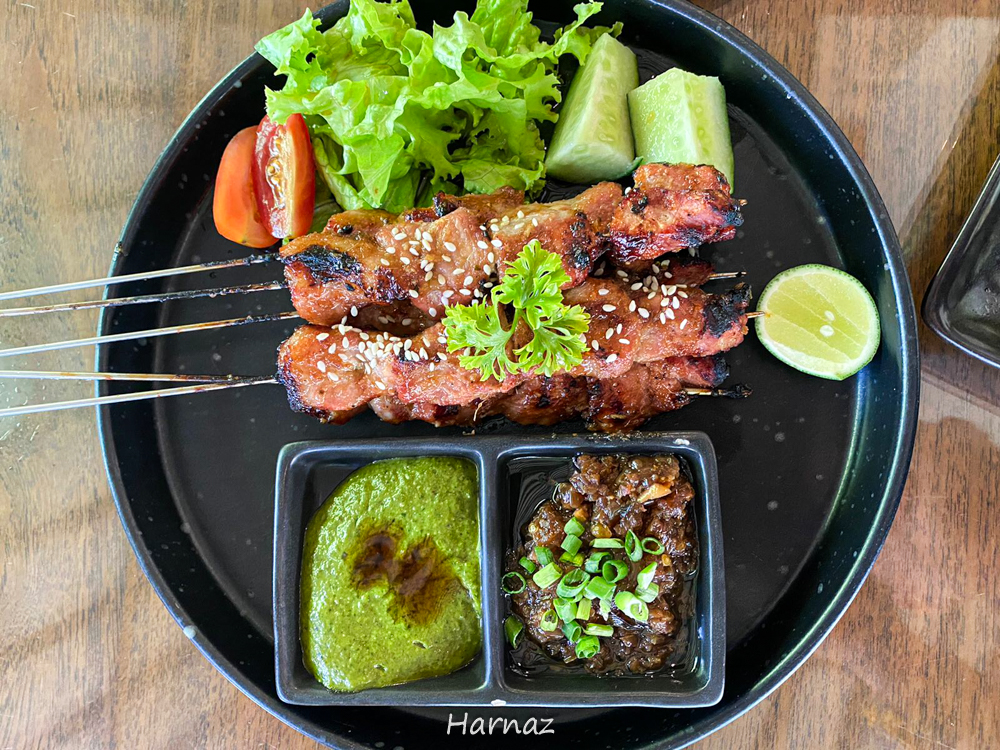 WARUNG SARO, SAJIAN B3: BUKAN BAKMI BIASA!