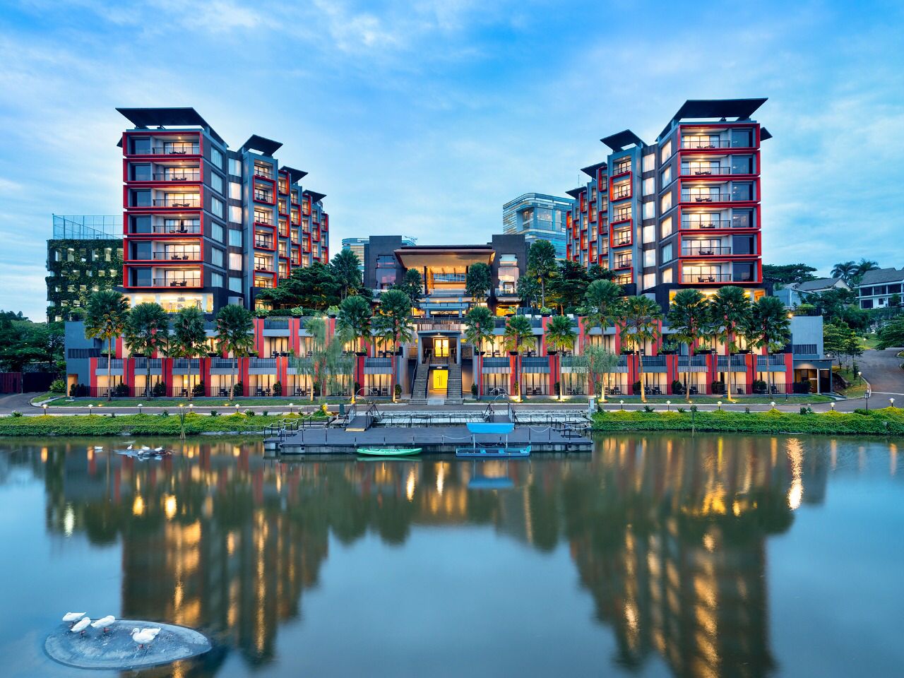 ROMANTIC 6 COURSE VALENTINE DINNING DI ASTON SENTUL LAKE RESORT & CONFERENCE CENTER