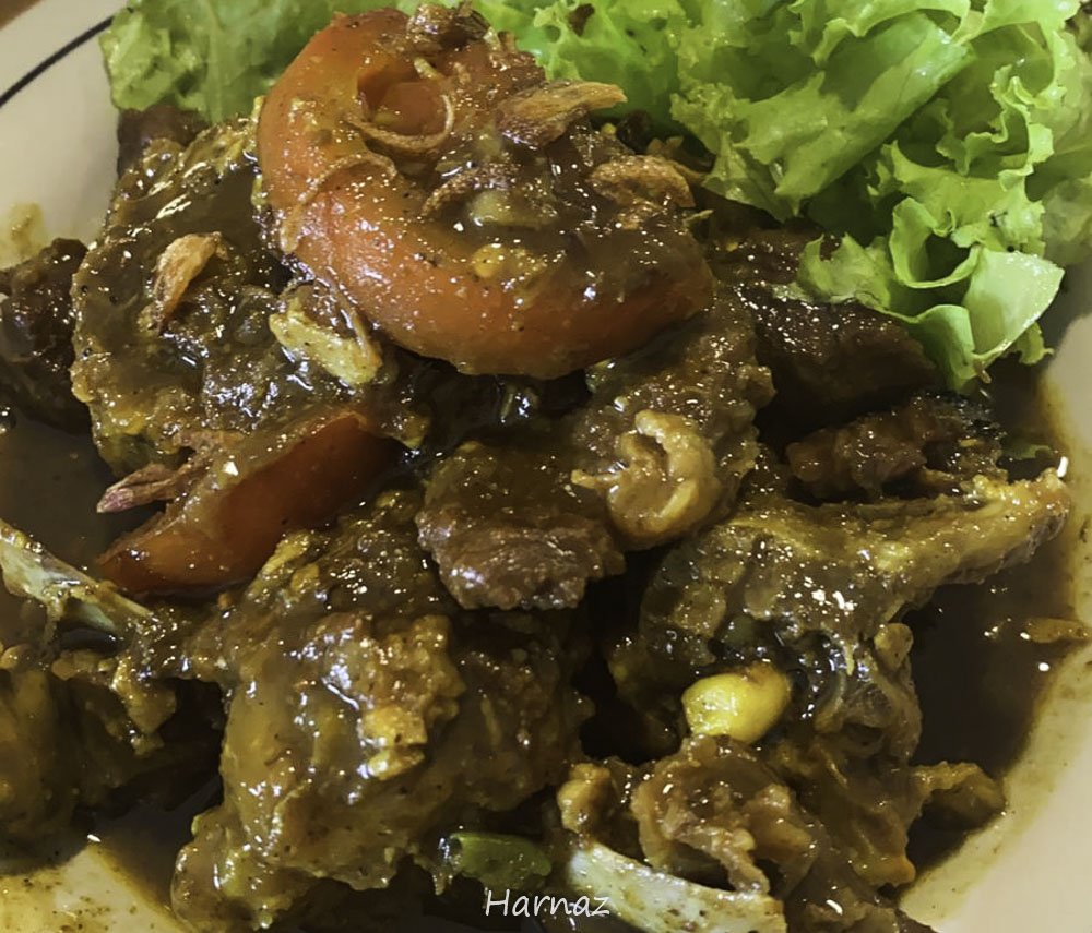“RUMAH PRODUKSI” MBAK TUN, HIDDEN GEM HIDANGAN KAMBING DI UNGARAN
