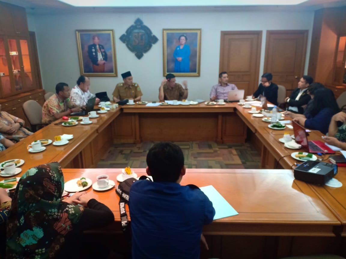 KARAWANG DIDAULAT MENJADI TUAN RUMAH MUNAS PHRI XVII 2020