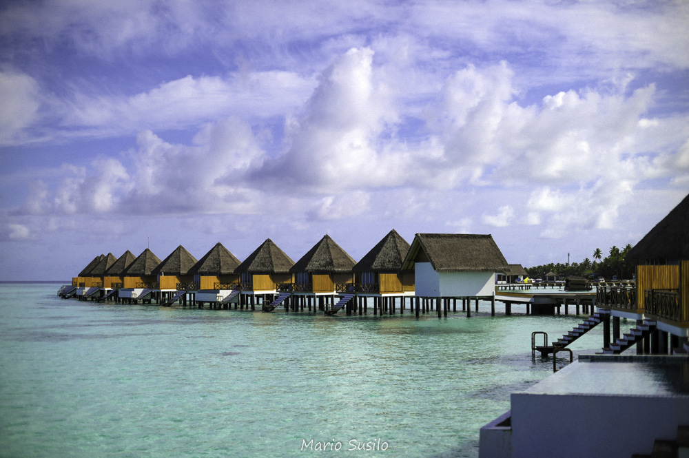 4 TIPS CARA MEMILIH RESOR DI MALDIVES