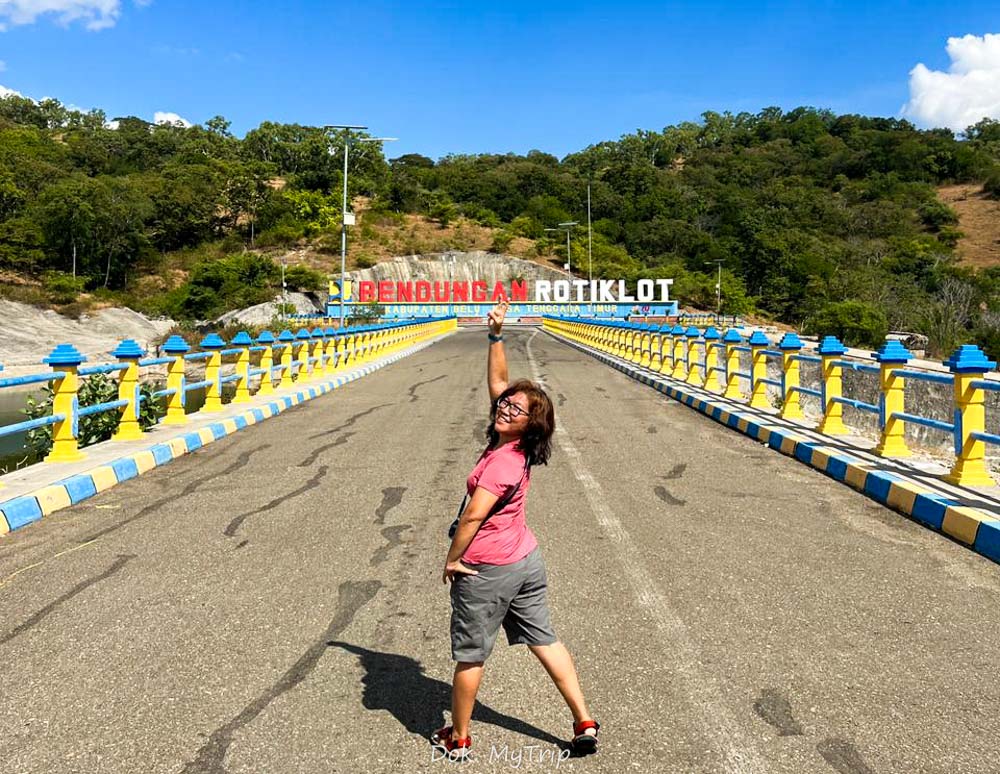 BENDUNGAN ROTIKLOT DI PULAU TIMOR NTT, BUKAN DESTINASI WISATA BIASA