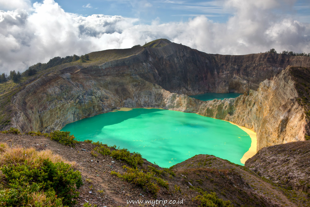 TAMAN NASIONAL KELIMUTU DITUTUP SEMENTARA PER 23 JANUARI HINGGA 5 FEBRUARI 2021