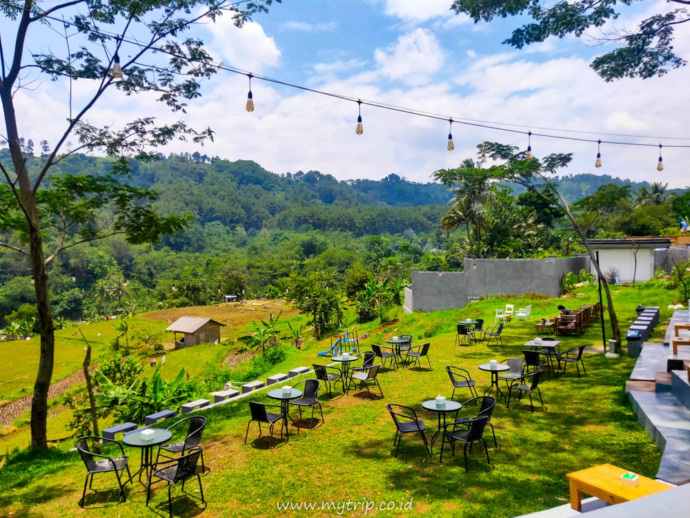 60 RESTO/KAFE DI SENTUL UNTUK LIBURAN AKHIR TAHUN 2022