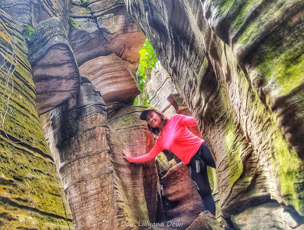 INI DIA RAGAM POSE KEREN DI GUA AGUNG GARUNGGANG SENTUL