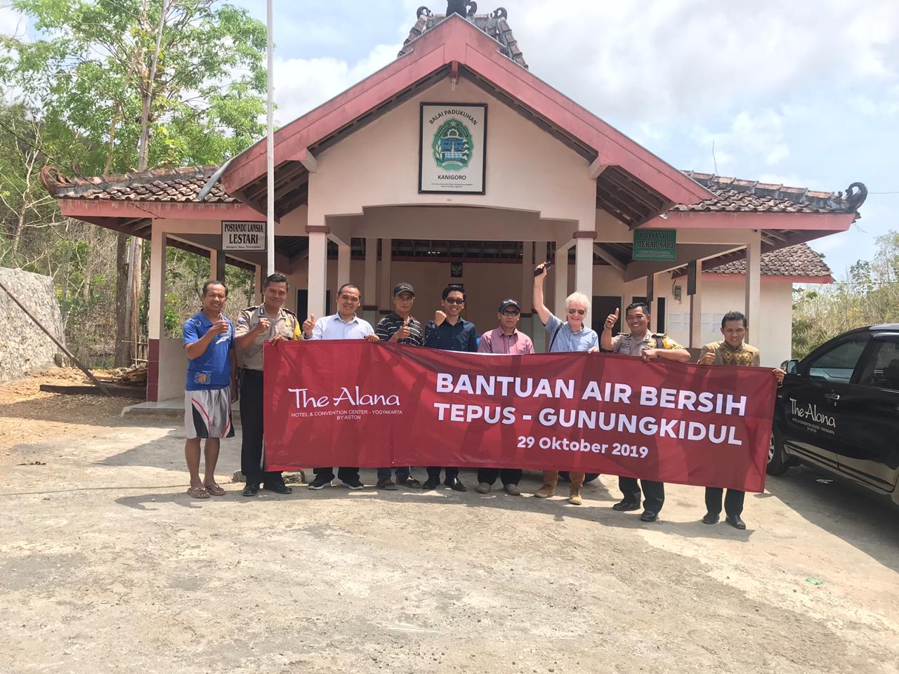 THE ALANA YOGYAKARTA SALURKAN BANTUAN AIR BERSIH UNTUK DIY