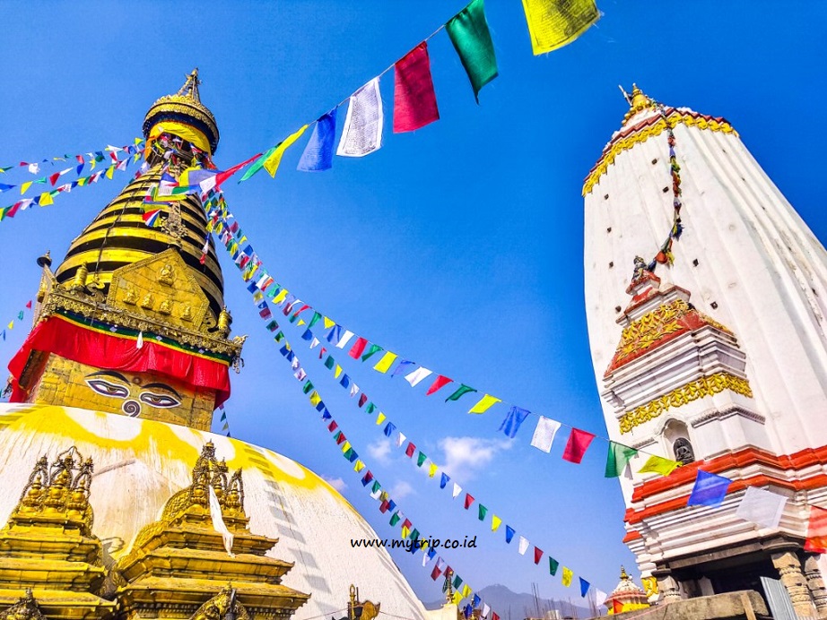 SWAYAMBHUNATH, STUPA TERKUNO DI NEPAL YANG TAMBAH RAMAI SAAT WAISAK