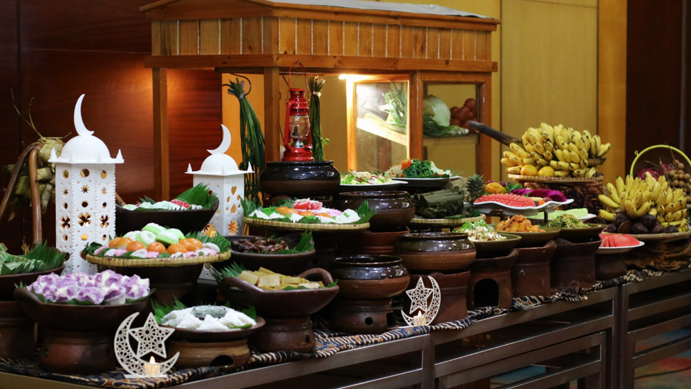 PROMO BUKA PUASA BERSAMA DI KAMPUNG LEGENDA RAMADAN HOTEL CIPUTRA JAKARTA