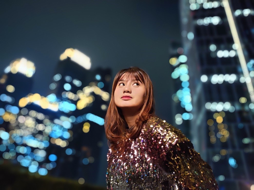 OOTD MALAM HARI, DAYA TARIK FOTOGRAFI BARU DI KALANGAN ANAK MUDA