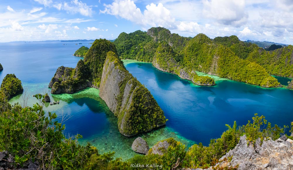 100+ DESTINASI WISATA DOMESTIK YANG BISA JADI PILIHAN DI ERA NEXT NORMAL. BAGIAN 10 (Tamat): MALUKU, MALUKU UTARA, PAPUA BARAT & PAPUA