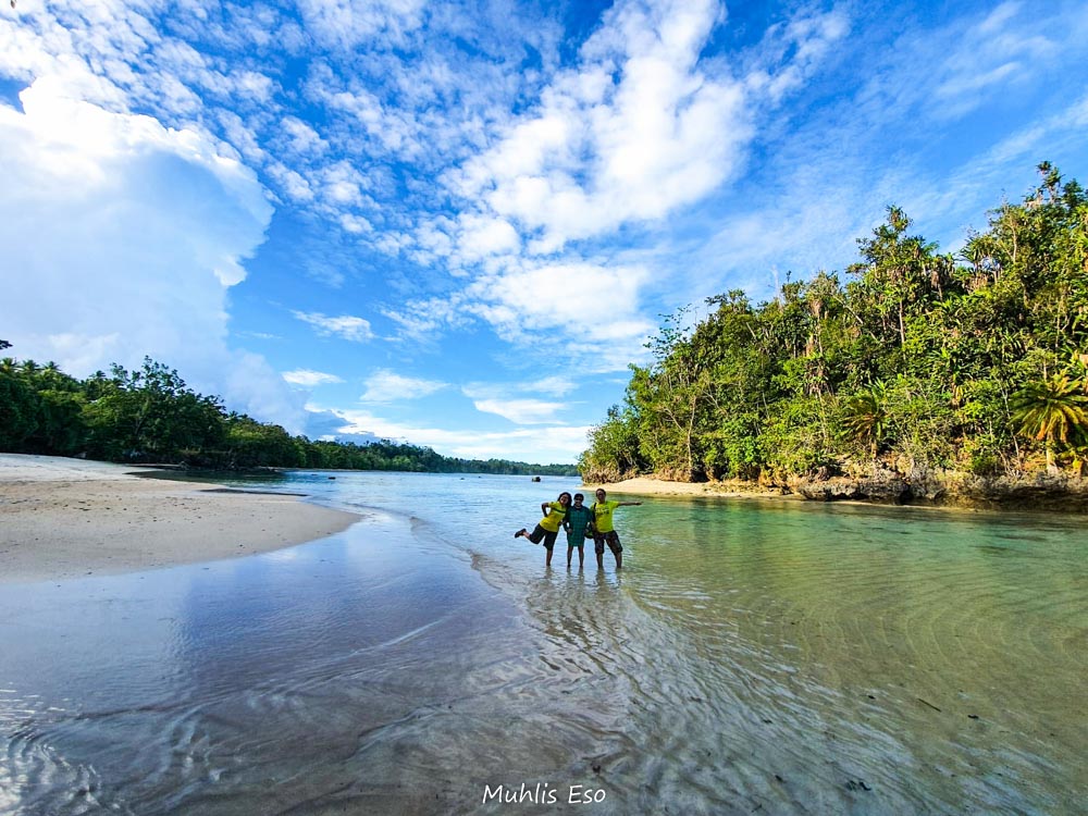 INI DIA PANTAI UNIK DI MOROTAI, PANTAI NUNUHU NAMANYA